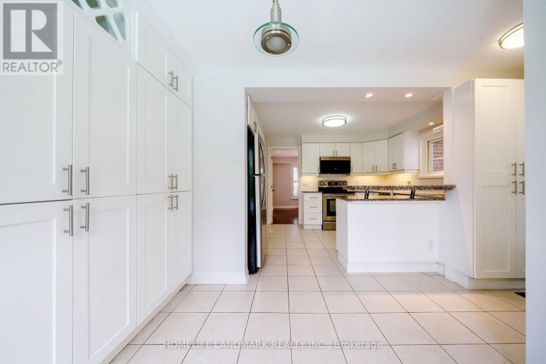 2365 BACCARO ROAD, Oakville (FD Ford), Ontario, L6J5V9