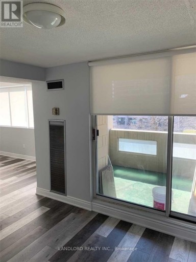 405 - 3590 KANEFF CRESCENT, Mississauga (Mississauga Valleys), Ontario, L5A3X3
