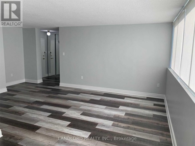 405 - 3590 KANEFF CRESCENT, Mississauga (Mississauga Valleys), Ontario, L5A3X3