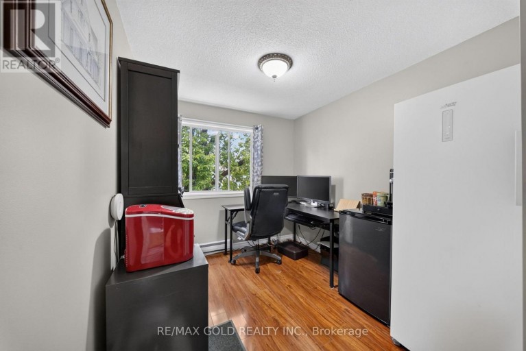 15 JACKMAN DRIVE, Brampton (Northgate), Ontario, L6S2L7