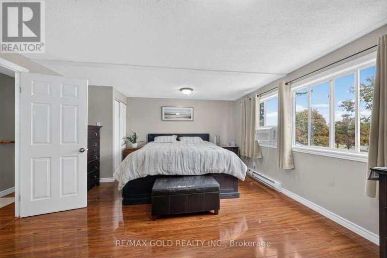 15 JACKMAN DRIVE, Brampton (Northgate), Ontario, L6S2L7