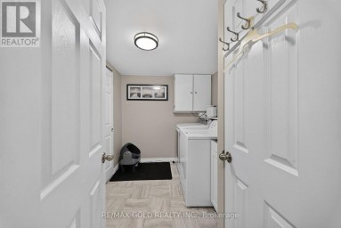 15 JACKMAN DRIVE Brampton (Northgate) Ontario photo 30