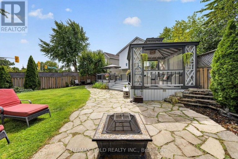 15 JACKMAN DRIVE, Brampton (Northgate), Ontario, L6S2L7