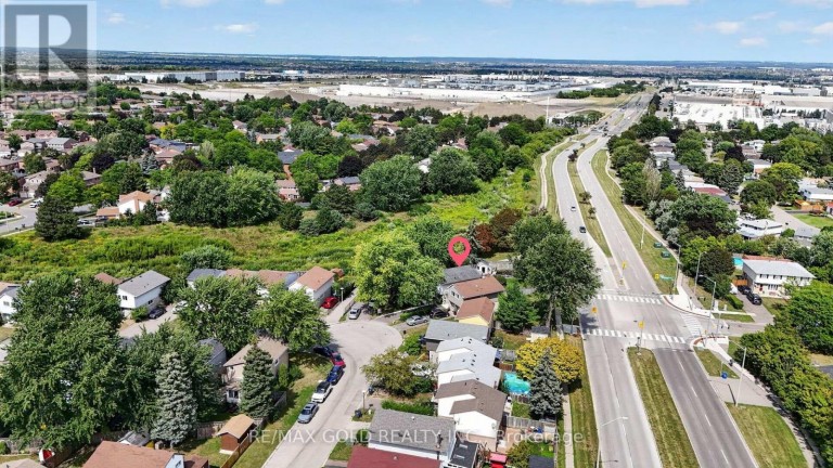 15 JACKMAN DRIVE, Brampton (Northgate), Ontario, L6S2L7