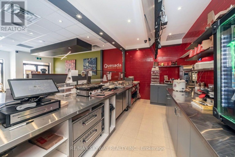 D113 - 4490 FAIRVIEW STREET, Burlington (Shoreacres), Ontario, L7L5P9