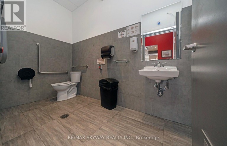 D113 - 4490 FAIRVIEW STREET, Burlington (Shoreacres), Ontario, L7L5P9