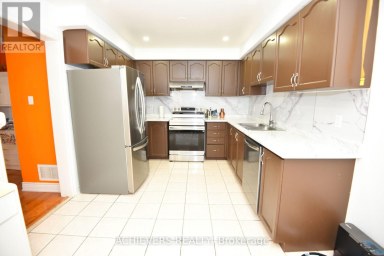 83 CLOVER BLOOM ROAD Brampton (Sandringham-Wellington) Ontario photo 13