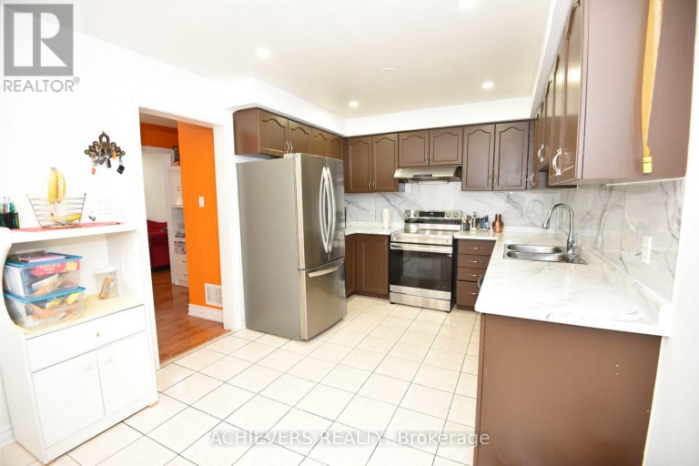 83 CLOVER BLOOM ROAD, Brampton (Sandringham-Wellington), Ontario, L6R1S4