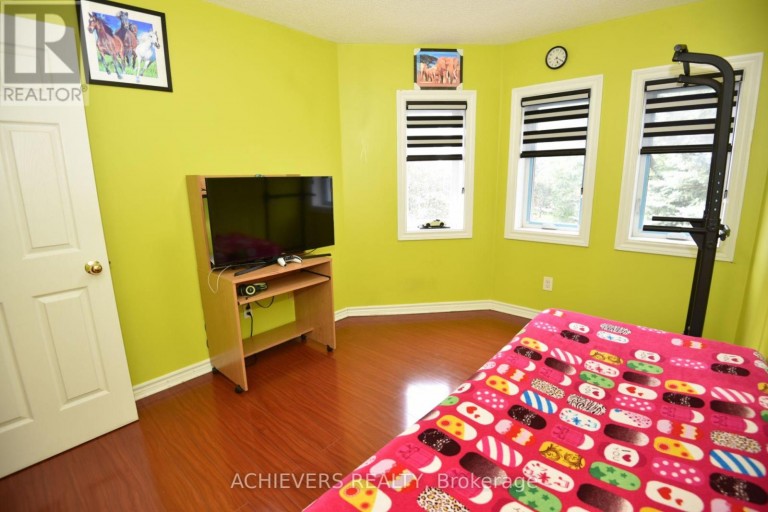 83 CLOVER BLOOM ROAD, Brampton (Sandringham-Wellington), Ontario, L6R1S4