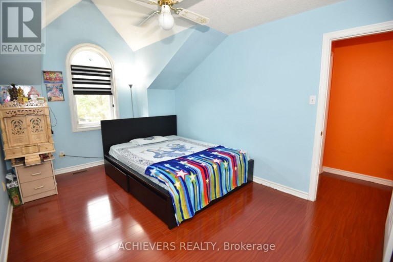83 CLOVER BLOOM ROAD, Brampton (Sandringham-Wellington), Ontario, L6R1S4