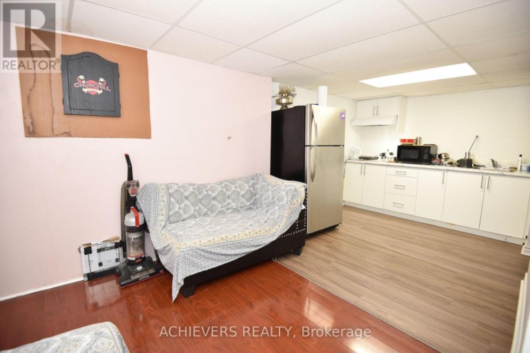 83 CLOVER BLOOM ROAD, Brampton (Sandringham-Wellington), Ontario, L6R1S4