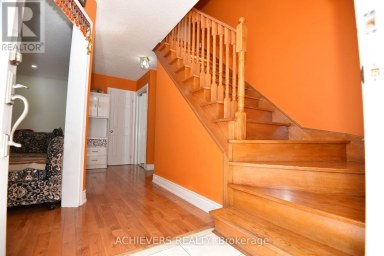 83 CLOVER BLOOM ROAD Brampton (Sandringham-Wellington) Ontario photo 5