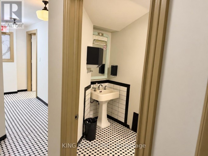 133 JEFFERSON AVENUE, Toronto (South Parkdale), Ontario, M6K3E4