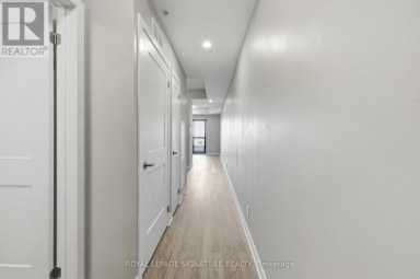 1103 - 15 QUEEN STREET S Hamilton (Central) Ontario photo 8