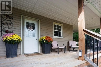 17 MANVERS STATION ROAD Kawartha Lakes (Manvers) Ontario photo 9