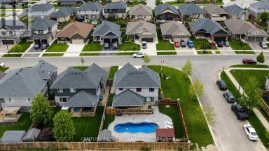 12 GLENWOOD STREET St. Thomas Ontario photo 3