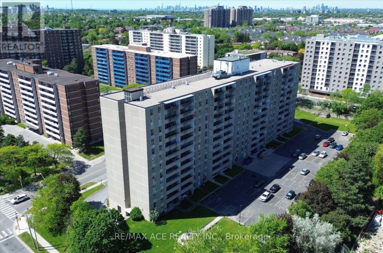 803 - 2 GLAMORGAN AVENUE, Toronto (Dorset Park), Ontario, M1P2M8