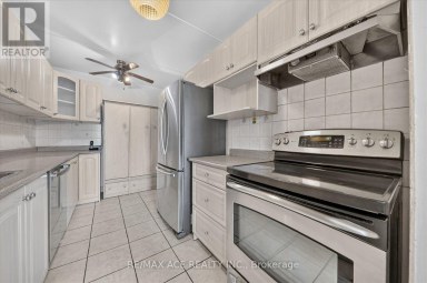 803 - 2 GLAMORGAN AVENUE Toronto (Dorset Park) Ontario photo 20