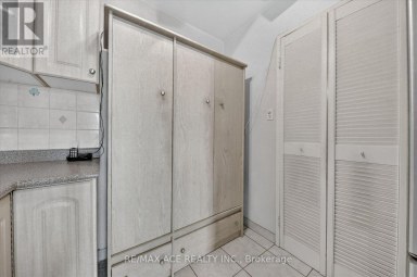 803 - 2 GLAMORGAN AVENUE Toronto (Dorset Park) Ontario photo 22