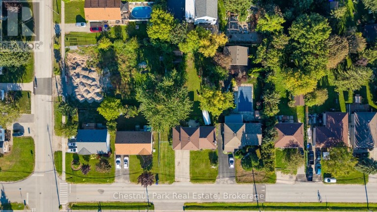 301 SPRUCE STREET, Collingwood, Ontario, L9Y3H2