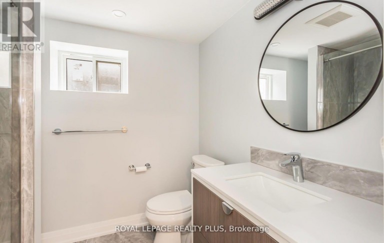 REAR - 2844 KINGSBERRY CRESCENT, Mississauga (Cooksville), Ontario, L5B2K9
