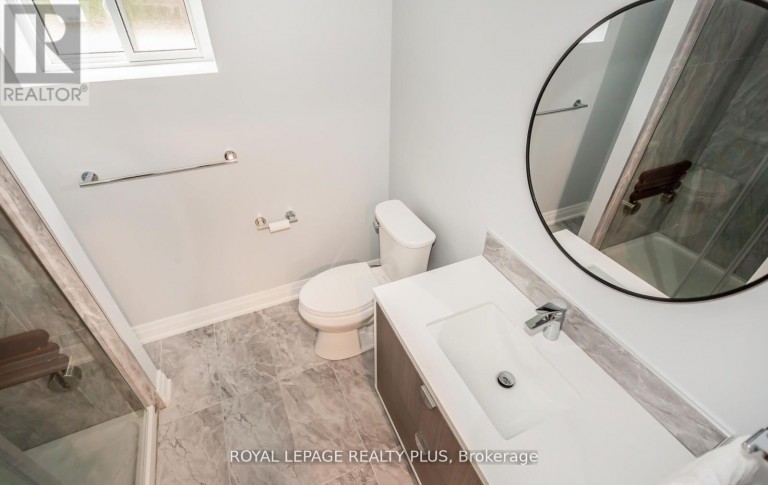 REAR - 2844 KINGSBERRY CRESCENT, Mississauga (Cooksville), Ontario, L5B2K9