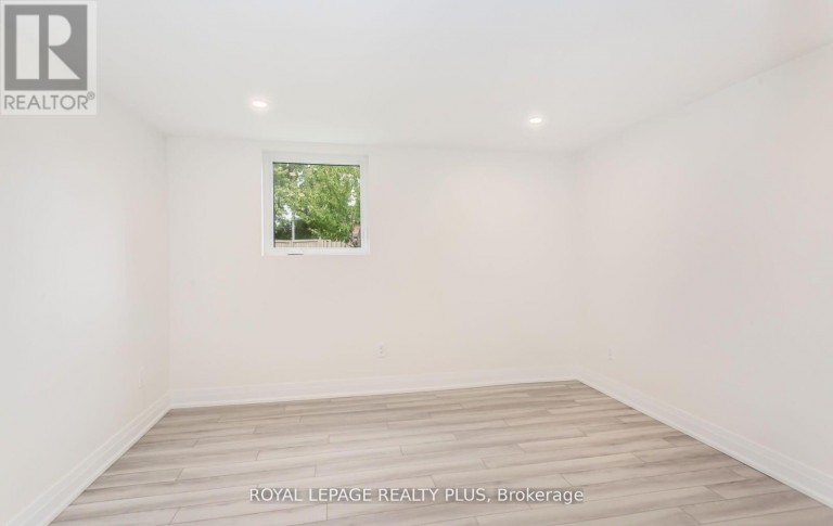 REAR - 2844 KINGSBERRY CRESCENT, Mississauga (Cooksville), Ontario, L5B2K9