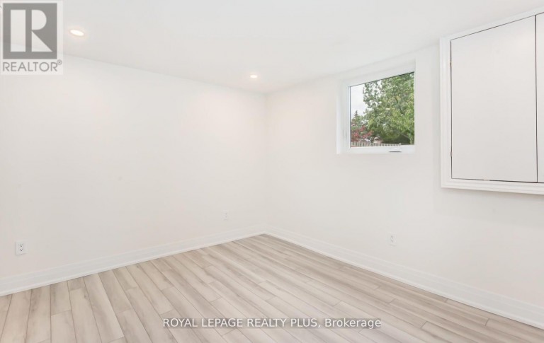 REAR - 2844 KINGSBERRY CRESCENT, Mississauga (Cooksville), Ontario, L5B2K9