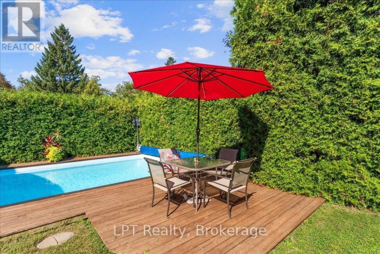 514 OAKWOOD AVENUE, Oshawa (O'Neill), Ontario, L1G2R2