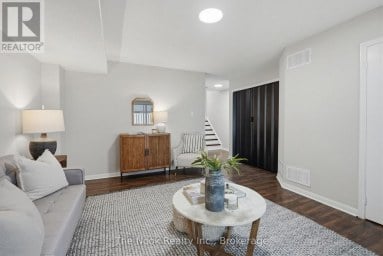 33 ASPEN PARK WAY Whitby (Downtown Whitby) Ontario photo 35