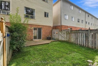 33 ASPEN PARK WAY Whitby (Downtown Whitby) Ontario photo 40