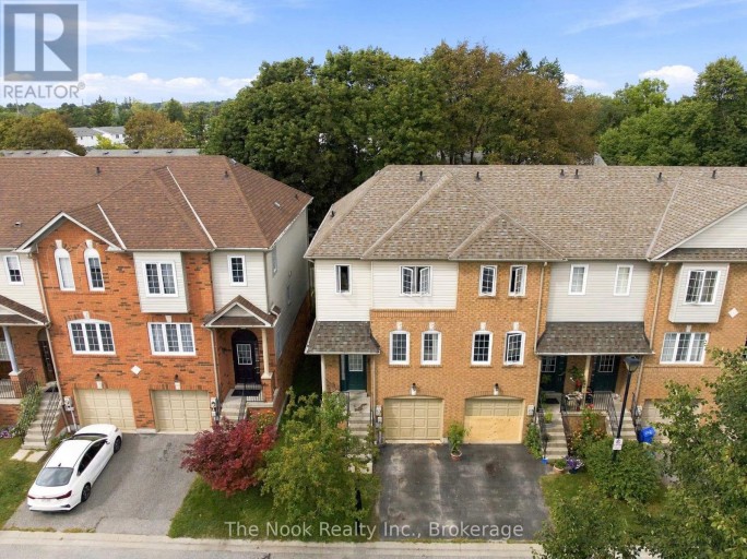 33 ASPEN PARK WAY, Whitby (Downtown Whitby), Ontario, L1N9M6