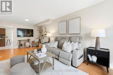 33 ASPEN PARK WAY Whitby (Downtown Whitby) Ontario photo 6