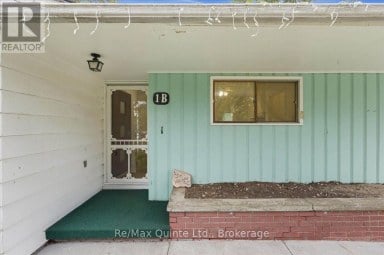 1B ROGERS STREET Prince Edward County (Picton) Ontario photo 3