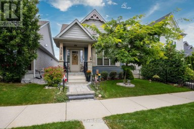 320 STRACHAN STREET Port Hope Ontario photo 2