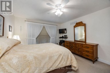 320 STRACHAN STREET Port Hope Ontario photo 25