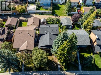 43 Beaconsfield Rise NW Calgary Alberta photo 38
