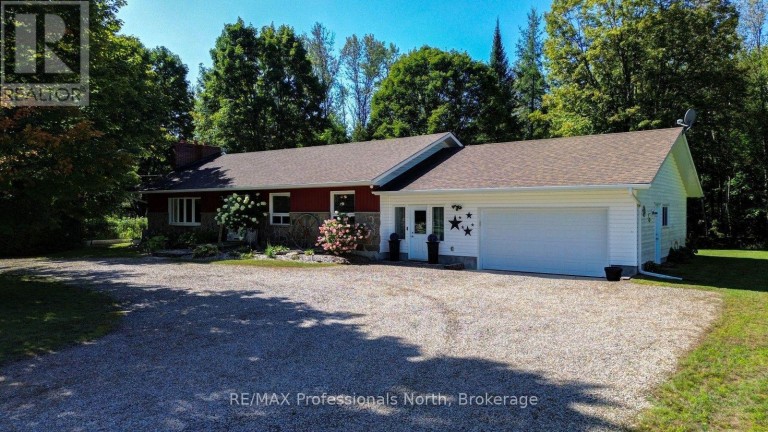 1017 CLEMENT LAKE ROAD, Highlands East (Monmouth), Ontario, K0L3C0