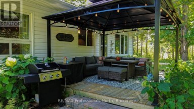1017 CLEMENT LAKE ROAD Highlands East (Monmouth) Ontario photo 16