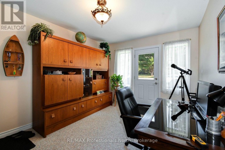 1017 CLEMENT LAKE ROAD, Highlands East (Monmouth), Ontario, K0L3C0