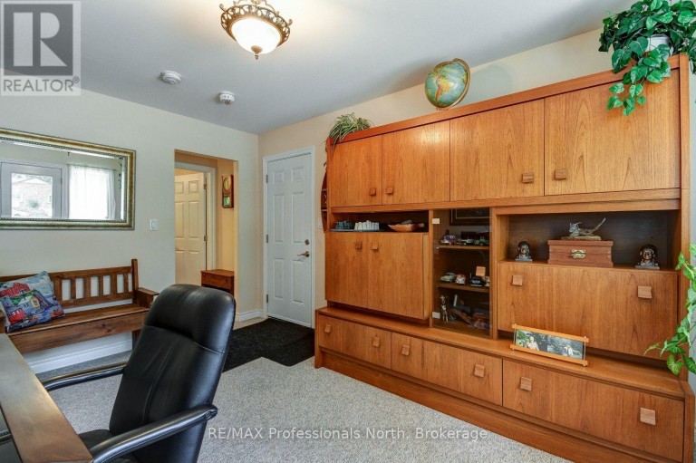 1017 CLEMENT LAKE ROAD, Highlands East (Monmouth), Ontario, K0L3C0