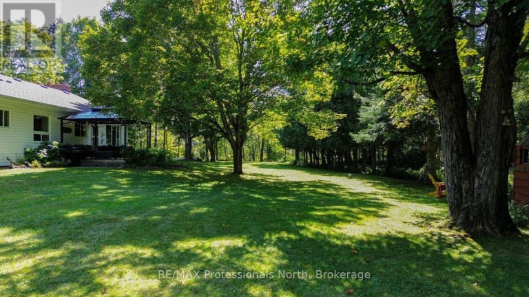 1017 CLEMENT LAKE ROAD, Highlands East (Monmouth), Ontario, K0L3C0