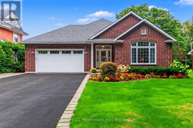 137 MARK STREET W, Grey Highlands, Ontario, N0C1H0