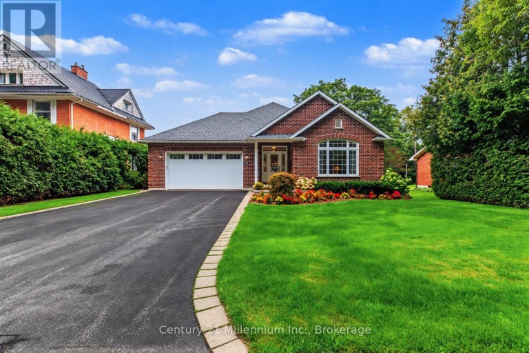 137 MARK STREET W, Grey Highlands, Ontario, N0C1H0