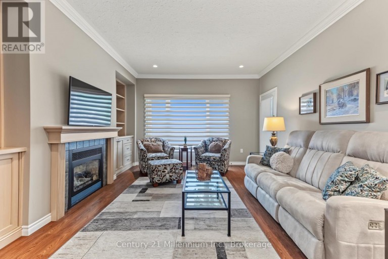 137 MARK STREET W, Grey Highlands, Ontario, N0C1H0