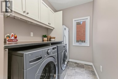 137 MARK STREET W Grey Highlands Ontario photo 25