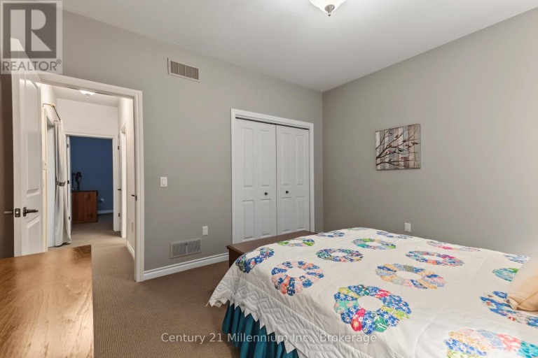 137 MARK STREET W, Grey Highlands, Ontario, N0C1H0