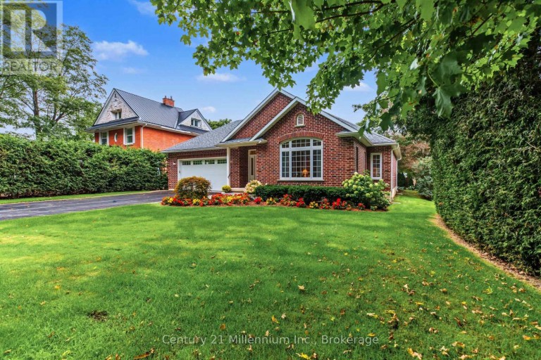 137 MARK STREET W, Grey Highlands, Ontario, N0C1H0