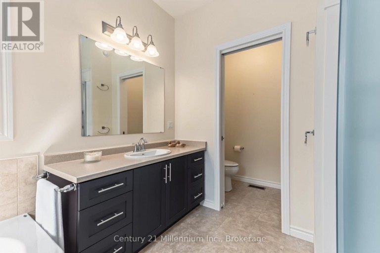 137 MARK STREET W, Grey Highlands, Ontario, N0C1H0