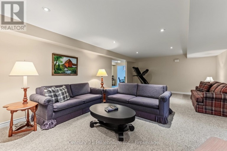 137 MARK STREET W, Grey Highlands, Ontario, N0C1H0